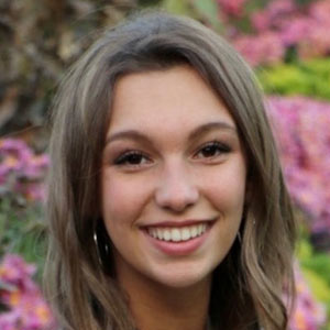 Anastasia Zervos headshot