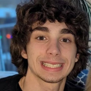 Headshot of Stavros Mihalakis