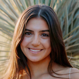 Headshot of Katerina Siatras